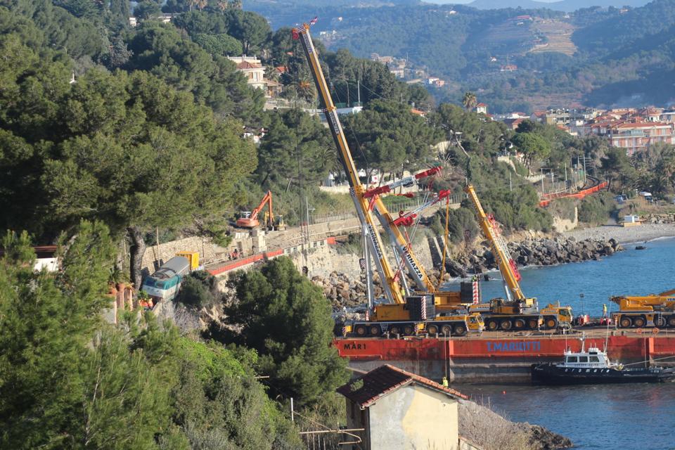 Andora Train Salvage Operation